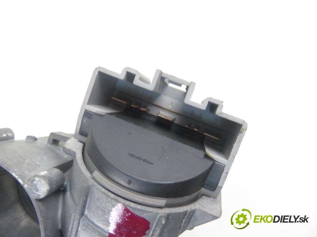 FORD FOCUS (DAW, DBW) HB 2002 66,00 1.8 TDDi 90- C9DB 1753,00 spinačka  (Spínacie skrinky a kľúče)