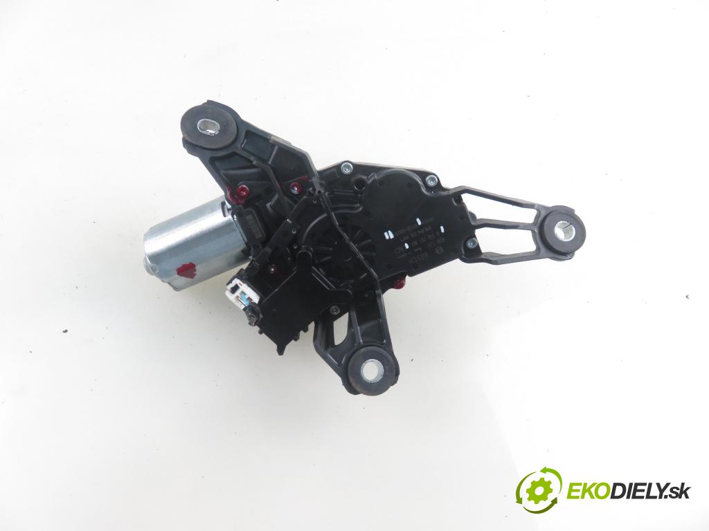 TOYOTA YARIS (_P9_) HB 2008 51,00 1.0 VVT-i (KSP90_) - 1KR-FE 998,00 motorek stěrače ZADNÍ: 851300D020 ; 0390201861