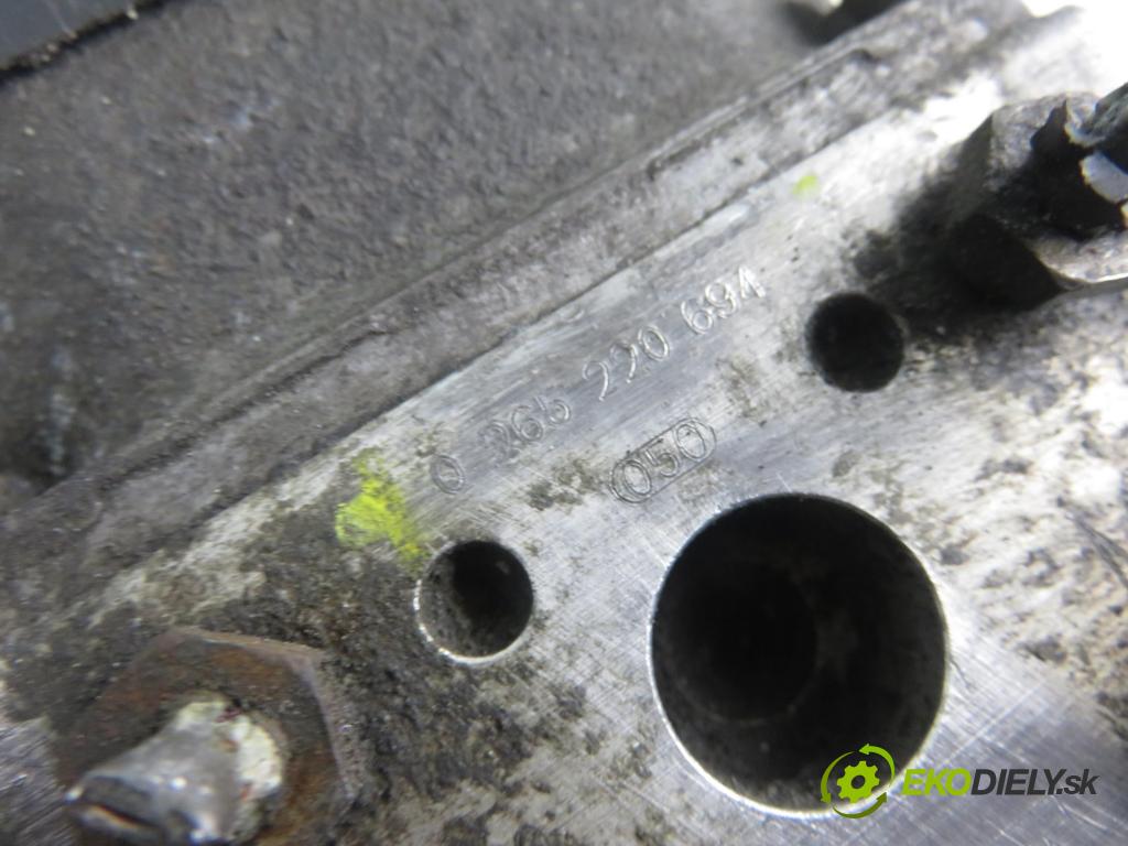 FIAT DUCATO Autobus (244_) BUS 2004 107,00 2.8 JTD 145 - 8140.43N 2798,00 Pumpa ABS 0273004957 ; 51726121 ; 0265220 (Pumpy ABS)