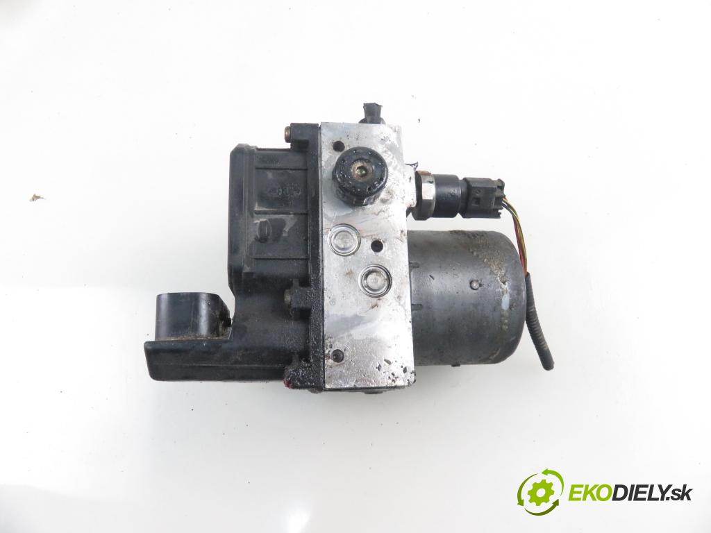 VW PASSAT B5.5 Variant (3B6) KOMBI 2002 96,00 1.9 TDI PD 130 - AVF 1896,00 Pumpa ABS 4B0614517G ; 0265950055 ; 0265225124 (Pumpy ABS)