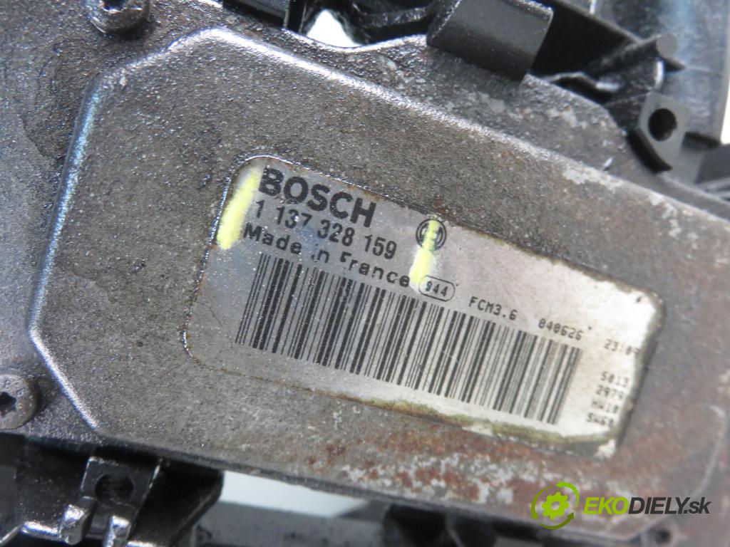 AUDI A6 (4F2, C6) SEDAN 2004 165,00 3.0 TDI quattro - BMK 2967,00 Ventilátor chladič klíma/voda 4F0121003G ; 0130303964 ; 0130303307