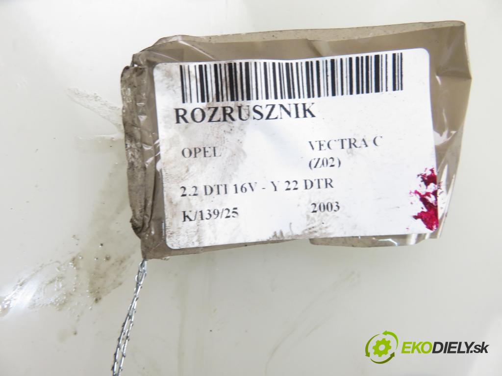 OPEL VECTRA C (Z02) LIFTBACK 2003 92,00 2.2 DTI 16V 125 - Y 22 DTR 2172,00 Štartér 0001109055 (Štartéry)