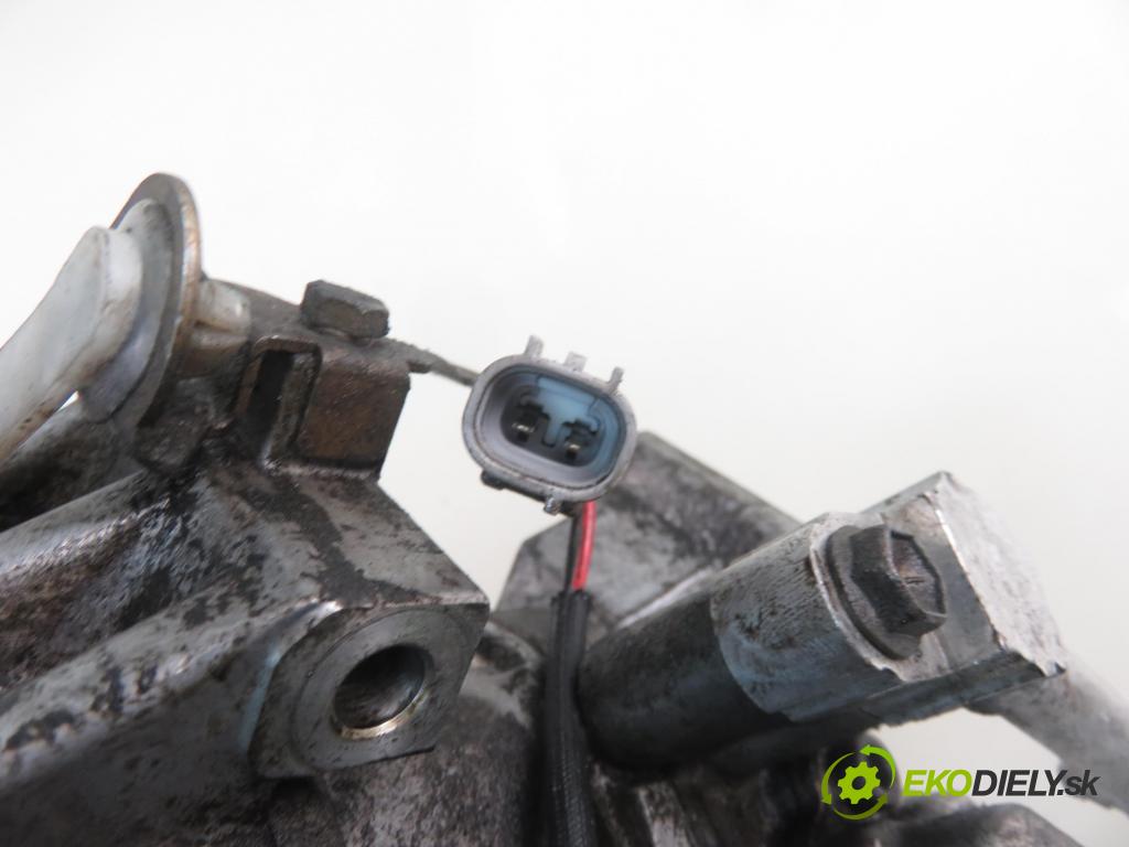 TOYOTA YARIS (_P1_) HB 2002 50,00 1.0 VVT- i 68 - 1SZ-FE 998,00 KOMPRESOR: klimatizácie (Kompresory klimatizácie)