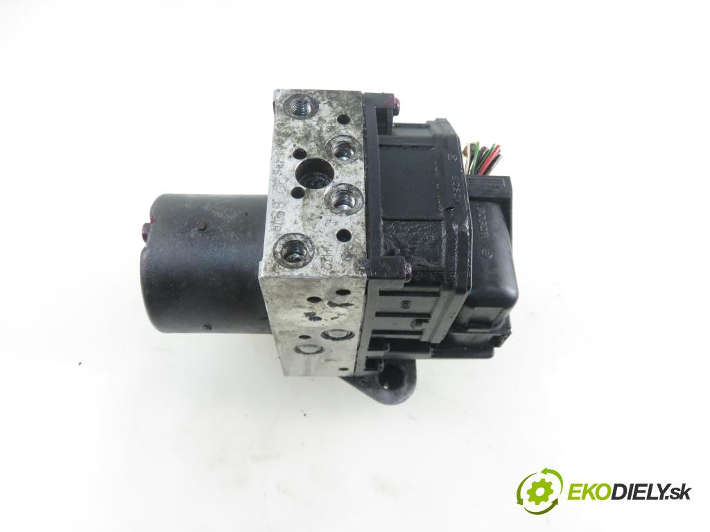 MERCEDES-BENZ SPRINTER 2-t Skrzynia(901, 902) FURGON 2001 0,00 213 CDI - OM 611.981 2148,00 Pumpa ABS 0265900026 ; 0004463289 (Pumpy ABS)