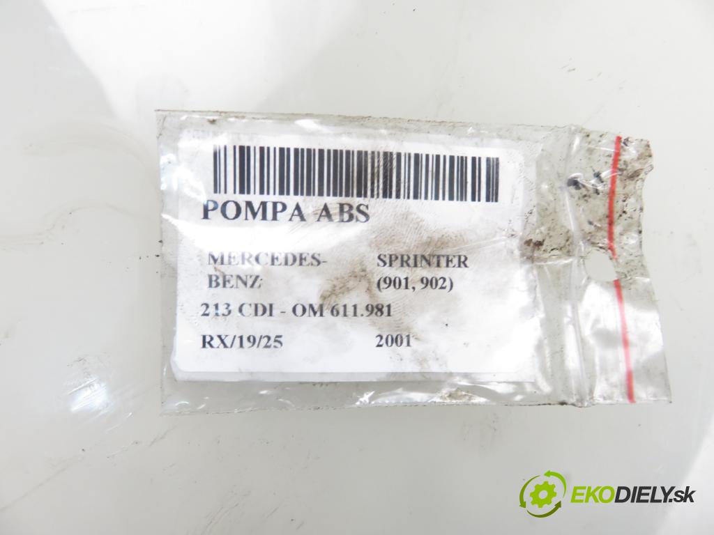MERCEDES-BENZ SPRINTER 2-t Skrzynia(901, 902) FURGON 2001 0,00 213 CDI - OM 611.981 2148,00 Pumpa ABS 0265900026 ; 0004463289 (Pumpy ABS)