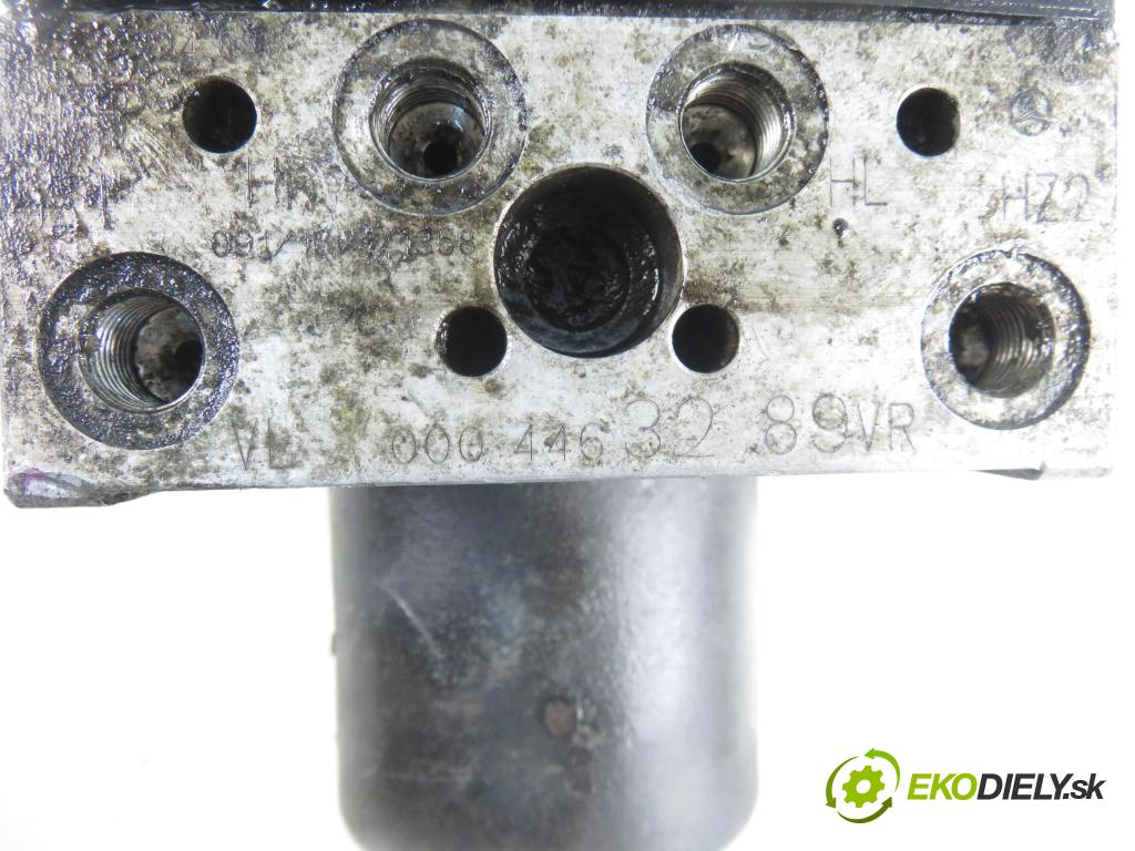 MERCEDES-BENZ SPRINTER 2-t Skrzynia(901, 902) FURGON 2001 0,00 213 CDI - OM 611.981 2148,00 Pumpa ABS 0265900026 ; 0004463289 (Pumpy ABS)