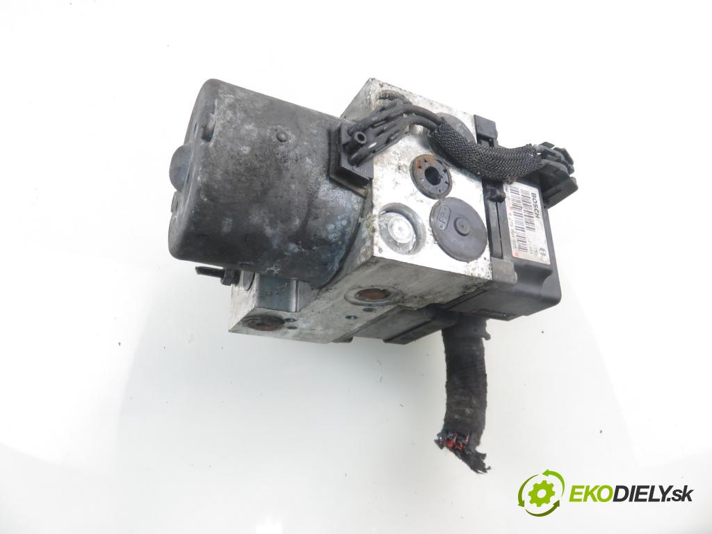 OPEL MERIVA A nadwozie wielkoprzestrzenne (MPV) (X03) HB 2004 74,00 1.7 CDTI 101 - Z 17 DT 1686,00 Pumpa ABS 0273004655 ; 0265220658 (Pumpy ABS)