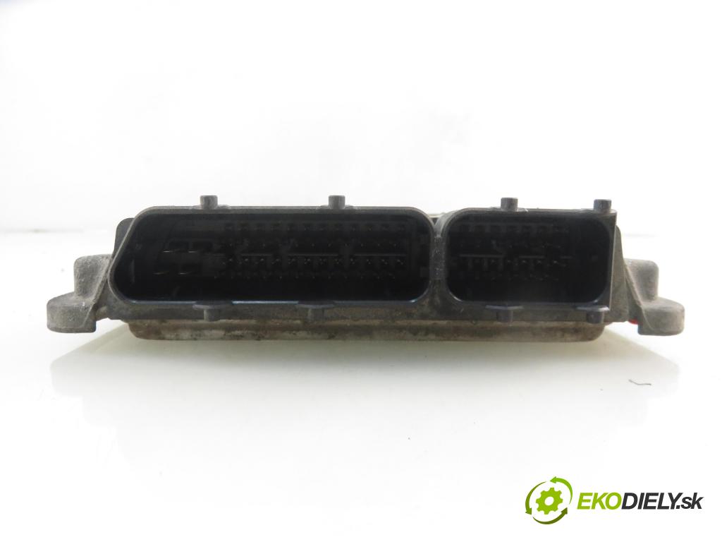 FIAT PANDA Van (169_) HB 2008 44,00 1.2 - 188 A4.000 1242,00 Riadiaca jednotka Motor 51793116 ; IAW4AFS2