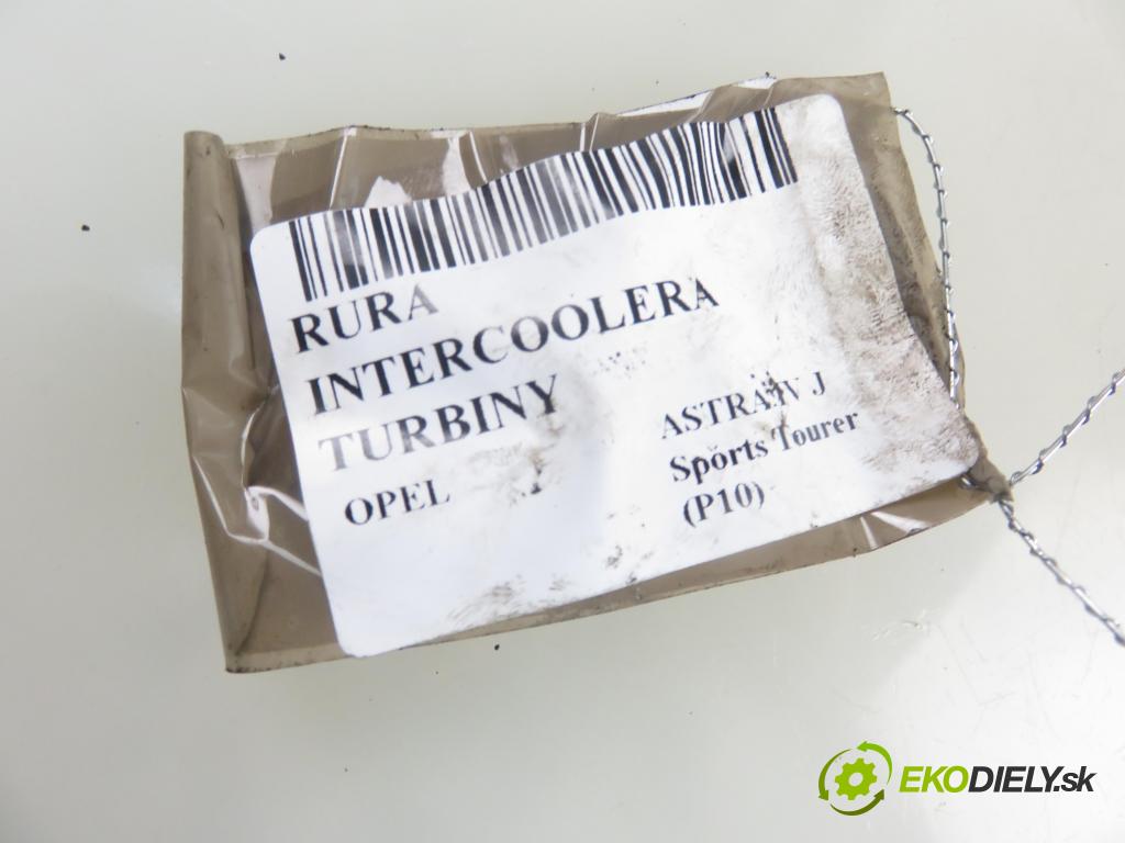 OPEL ASTRA J Sports Tourer (P10) KOMBI 2011 103,00 1.4 Turbo - A 14 NET 1364,00 Rúra intercoolera turba 13265269
