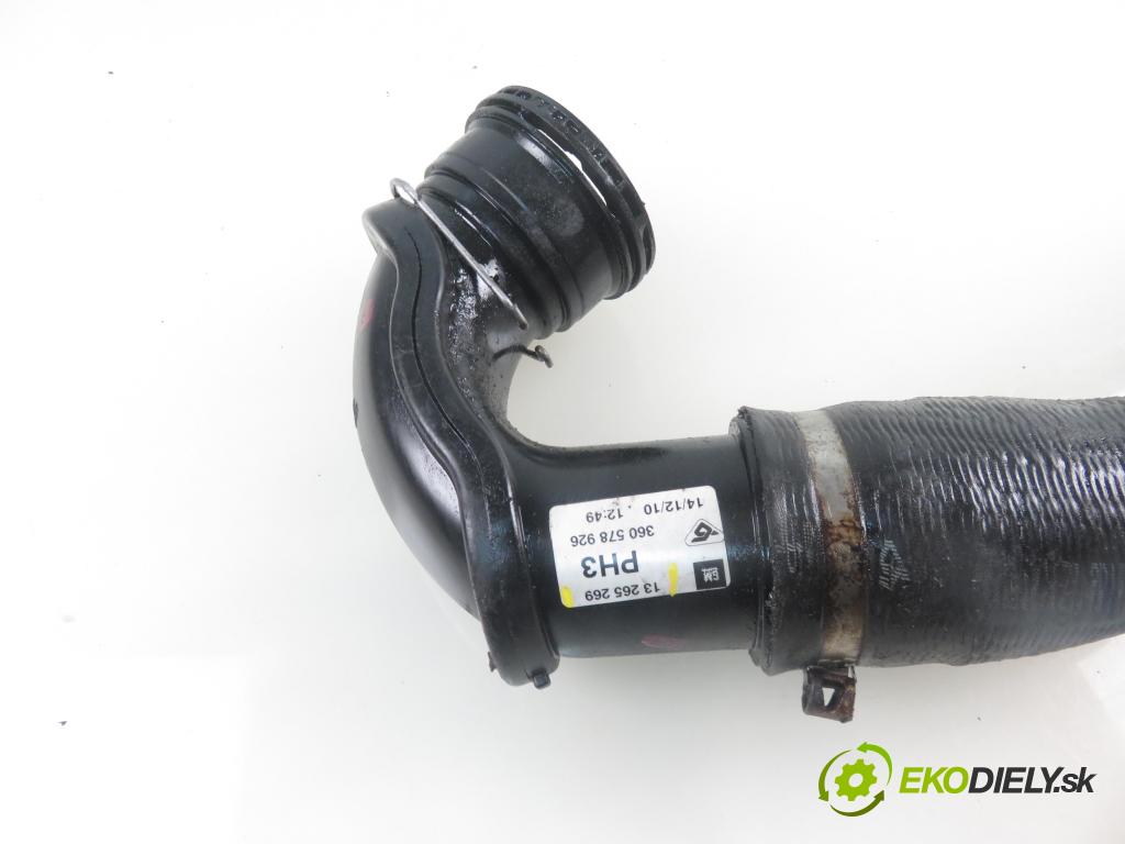 OPEL ASTRA J Sports Tourer (P10) KOMBI 2011 103,00 1.4 Turbo - A 14 NET 1364,00 Rúra intercoolera turba 13265269