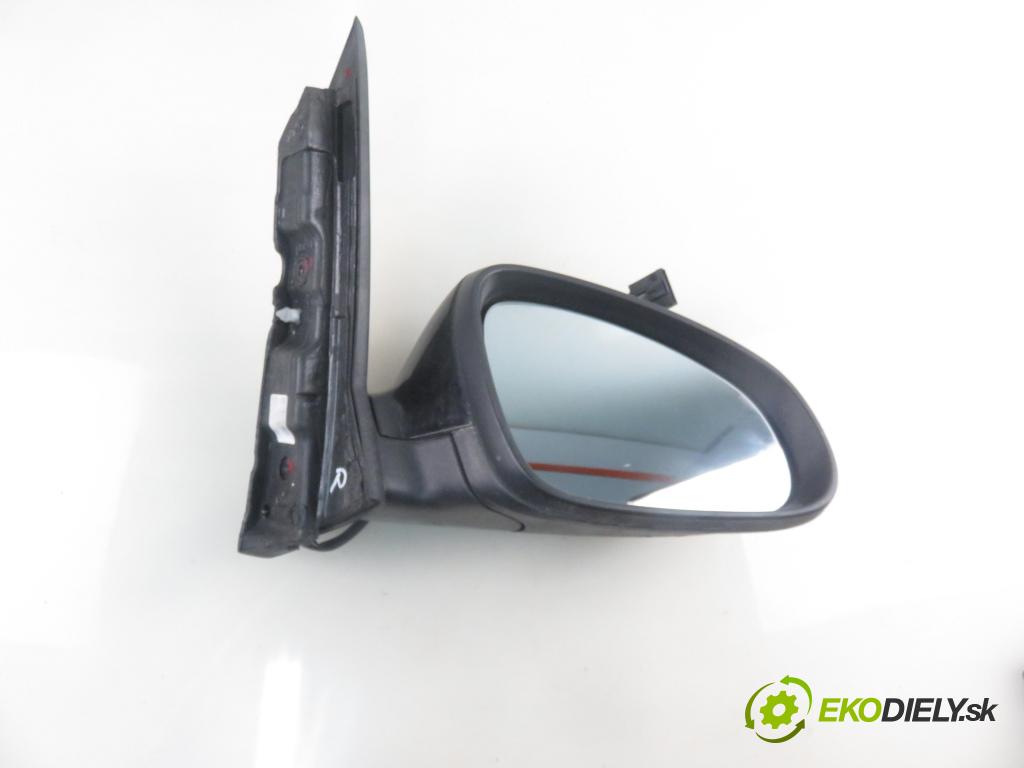 OPEL ASTRA J Sports Tourer (P10) KOMBI 2011 103,00 1.4 Turbo - A 14 NET 1364,00 zpětné zrcátko