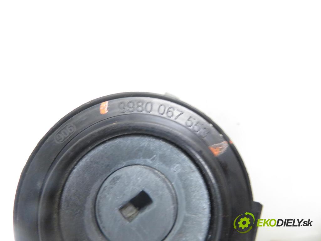 VOLVO V40 Kombi (645) KOMBI 2000 85,00 1.9 DI 116 - D 4192 T3 1870,00 spinačka 9980067553 (Spínacie skrinky a kľúče)