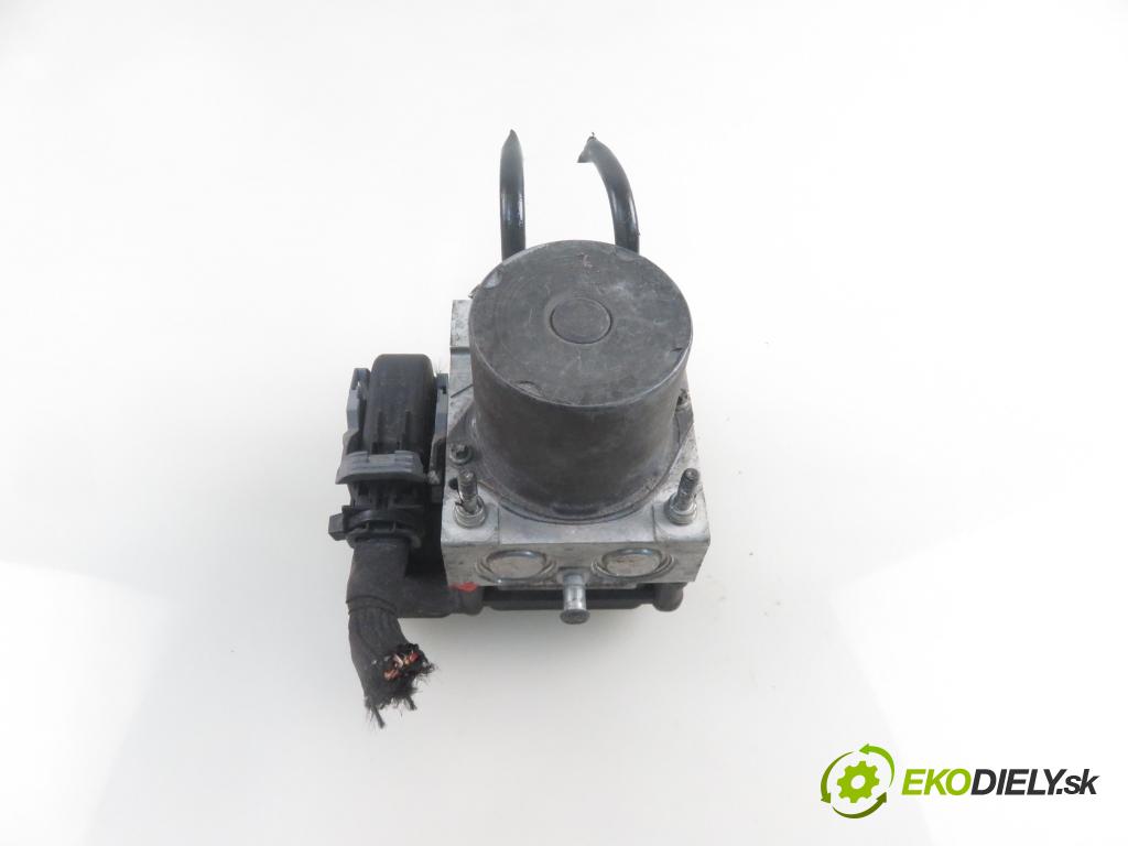 AUDI A6 (4F2, C6) SEDAN 2007 165,00 3.0 TDI quattro - BMK 2967,00 Pumpa ABS 0265950557 ; 4F0614517AA (Pumpy ABS)