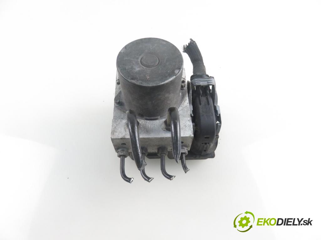 AUDI A6 (4F2, C6) SEDAN 2007 165,00 3.0 TDI quattro - BMK 2967,00 Pumpa ABS 0265950557 ; 4F0614517AA (Pumpy ABS)