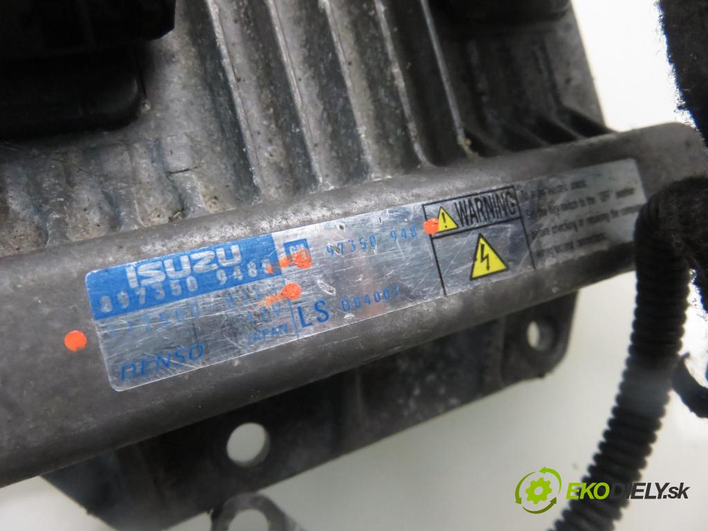 OPEL MERIVA A nadwozie wielkoprzestrzenne (MPV) (X03) HB 2004 74,00 1.7 CDTI 101 - Z 17 DT 1686,00 Riadiaca jednotka Motor 1125000163 ; 97350948