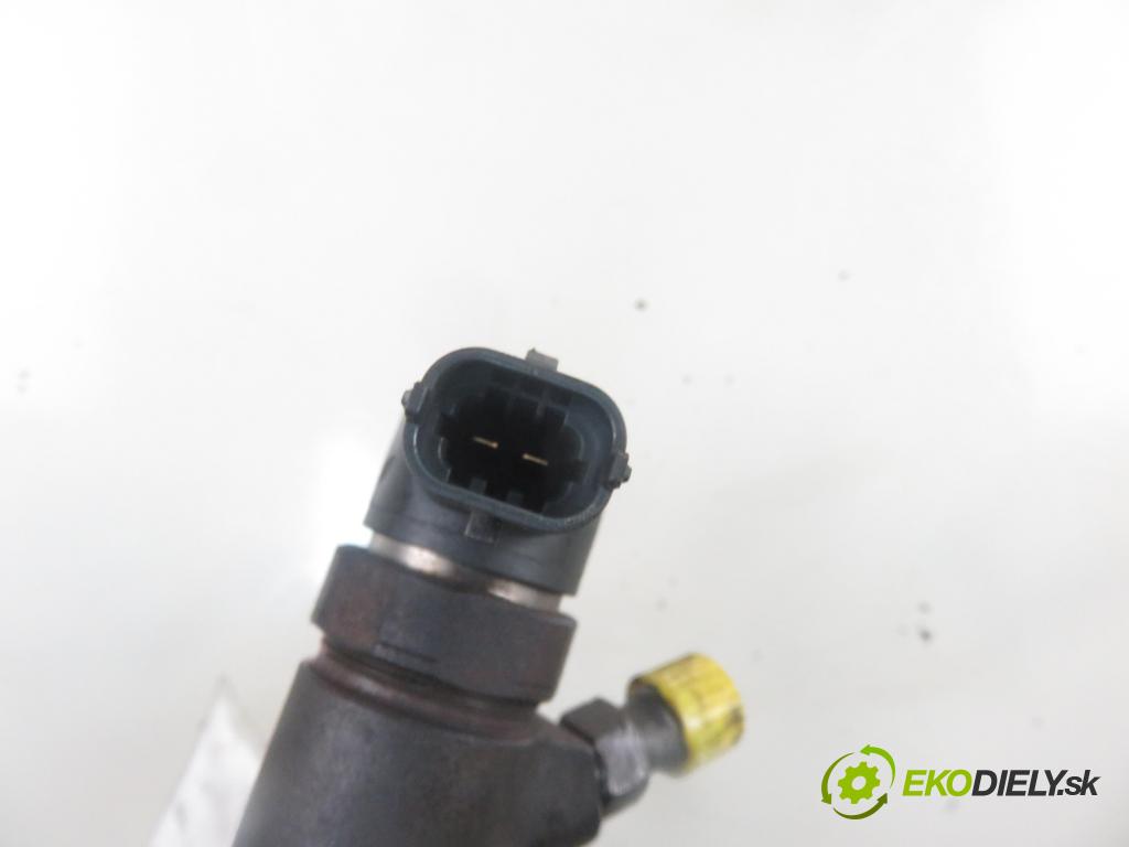 OPEL CORSA C (X01) HB 2006 51,00 1.3 CDTI - Z 13 DT 1248,00 vstrekovač 0445110083 (Vstrekovače)