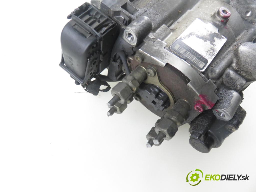 OPEL VECTRA C (Z02) LIFTBACK 2003 92,00 2.2 DTI 16V 125 - Y 22 DTR 2172,00 pumpa vstřikovací 0470504224 ; 55352862 ; 0281011055 (Vstřikovací čerpadla)