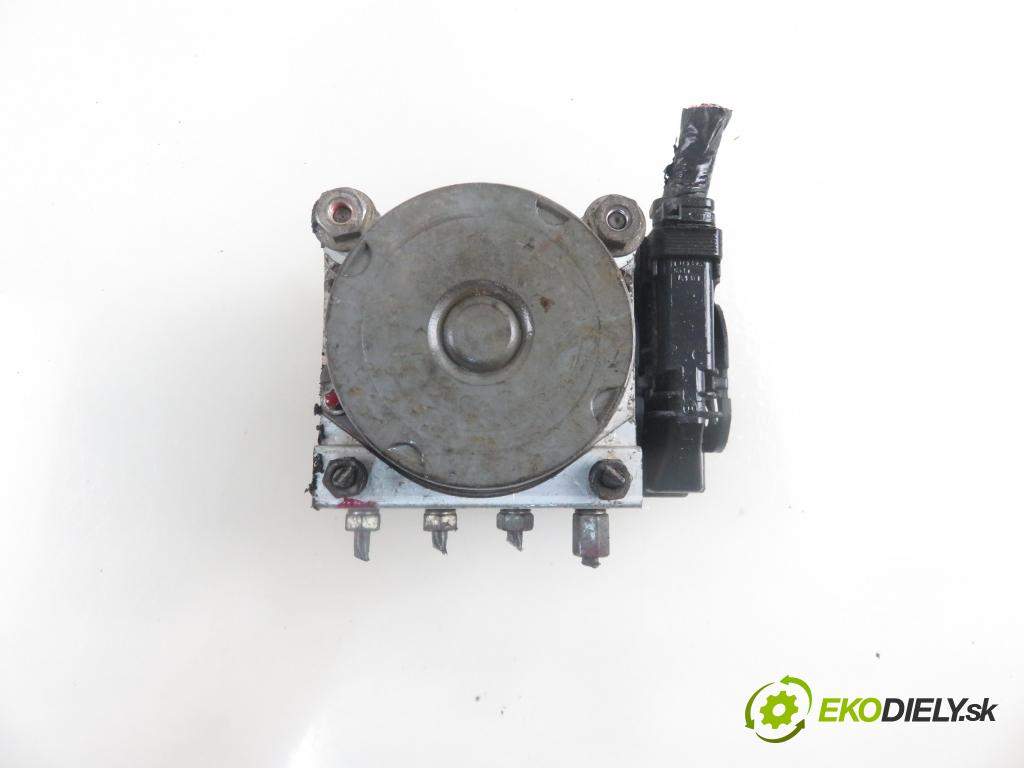 TOYOTA AURIS (_E15_) HB 2007 66,00 1.4 D-4D 90 - 1ND-TV 1364,00 Pumpa ABS 0265800527 ; 4451012530 ; 0265231862 (Pumpy ABS)