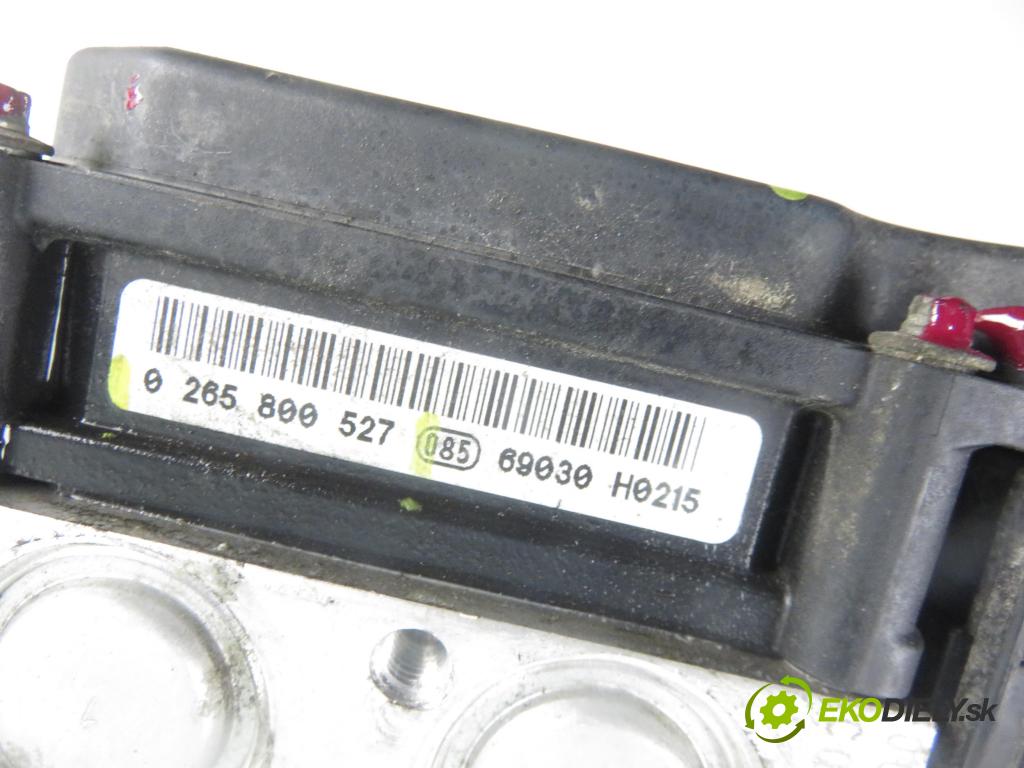 TOYOTA AURIS (_E15_) HB 2007 66,00 1.4 D-4D 90 - 1ND-TV 1364,00 Pumpa ABS 0265800527 ; 4451012530 ; 0265231862 (Pumpy ABS)