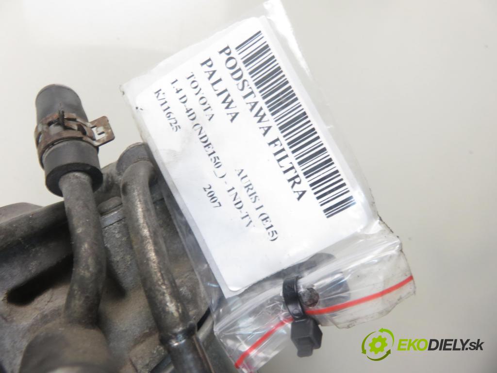 TOYOTA AURIS (_E15_) HB 2007 66,00 1.4 D-4D 90 - 1ND-TV 1364,00 Obal filtra paliva  (Obaly filtrov paliva)