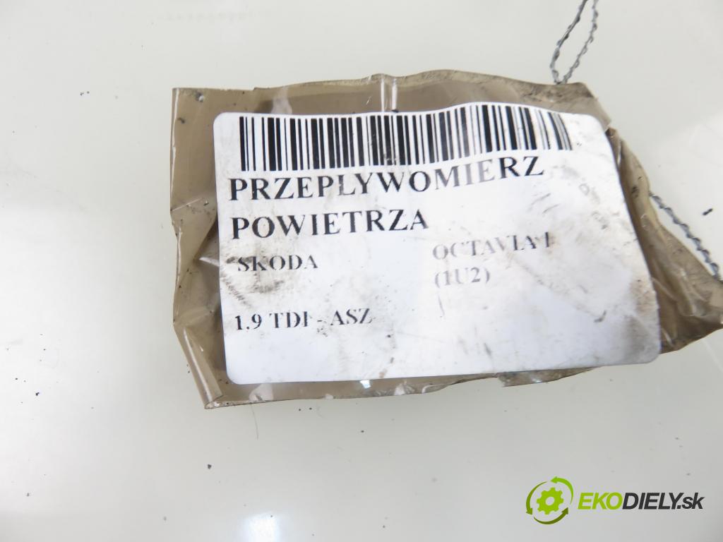 SKODA OCTAVIA I (1U2) LIFTBACK 2004 96,00 1.9 TDI - ASZ 1896,00 váha vzduchu vzduchu F00C2G2055