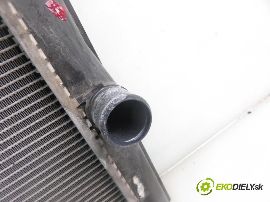 TOYOTA AURIS (_E15_) HB 2007 66,00 1.4 D-4D 90 - 1ND-TV 1364,00 chladič vody