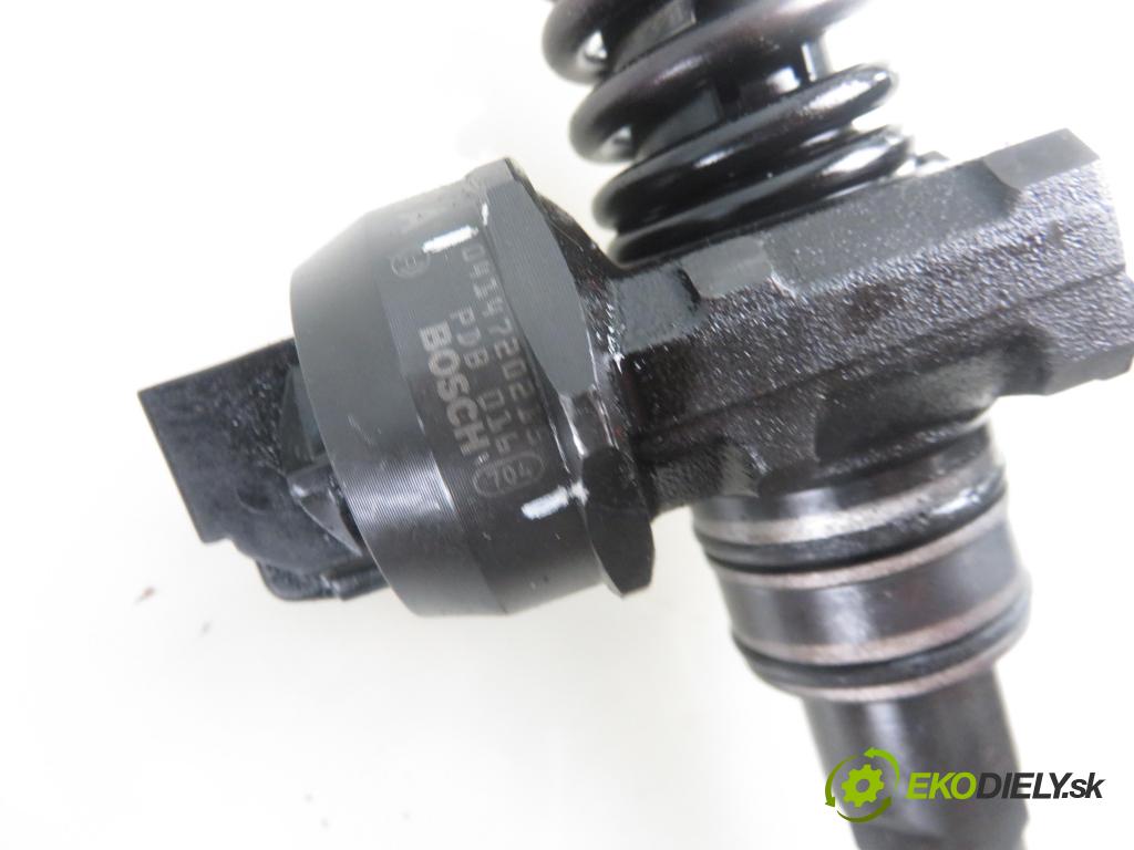 AUDI A4 Avant (8D5, B5) KOMBI 2001 85,00 1.9 TDI - AJM 1896,00 Vstrekovač 038130073AG ; 0414720215 (Vstrekovače)