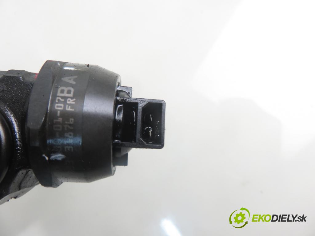 AUDI A4 Avant (8D5, B5) KOMBI 2001 85,00 1.9 TDI - AJM 1896,00 Vstrekovač 038130073AG ; 0414720215 (Vstrekovače)