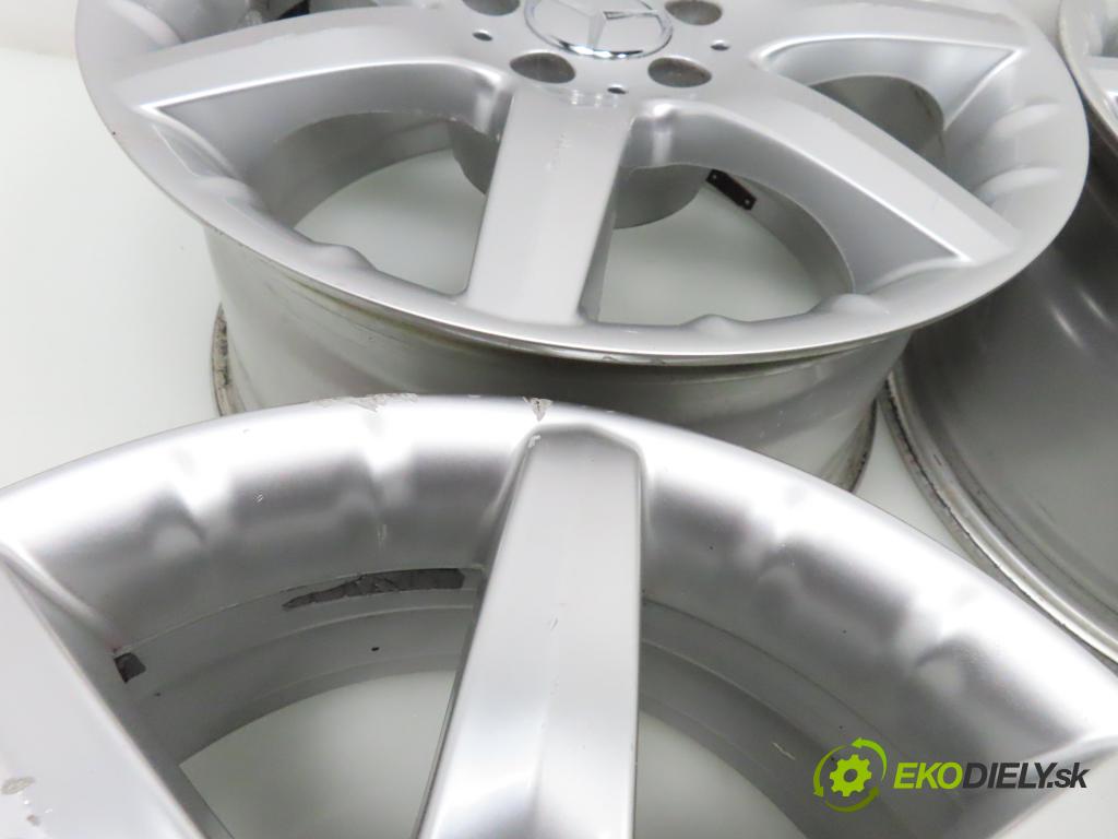 MERCEDES-BENZ 0 disky / disk A203401802 ; A2034012402
