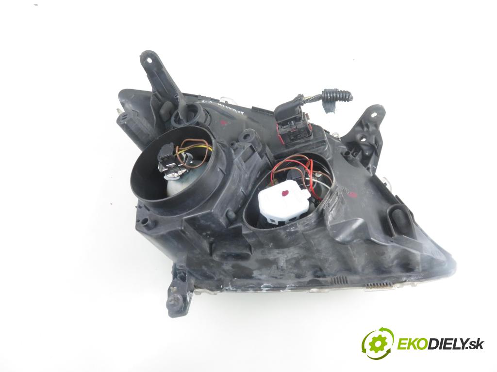 OPEL VECTRA C (Z02) LIFTBACK 2003 92,00 2.2 DTI 16V 125 - Y 22 DTR 2172,00 světlo LP
