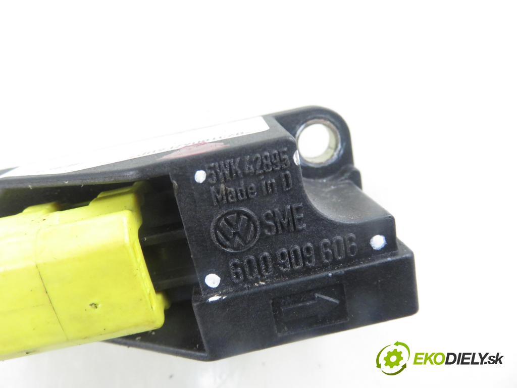 VW PASSAT B5.5 Variant (3B6) KOMBI 2002 96,00 1.9 TDI PD 130 - AVF 1896,00 Snímač nárazu 5WK42895 ; 6Q0909606 (Snímače nárazu)