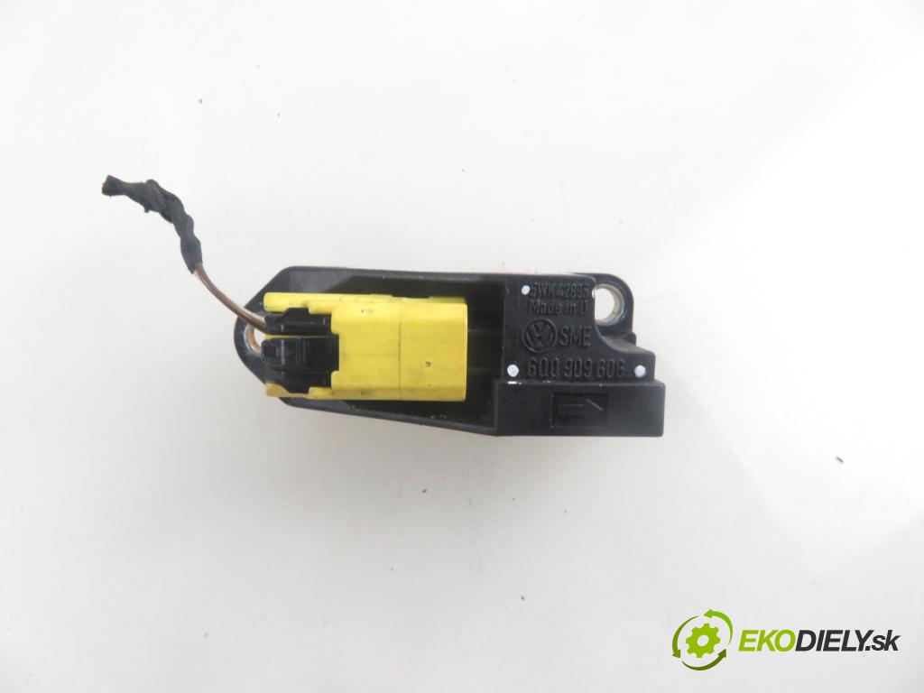 VW PASSAT B5.5 Variant (3B6) KOMBI 2002 96,00 1.9 TDI PD 130 - AVF 1896,00 Snímač nárazu 5WK42895 ; 6Q0909606 (Snímače nárazu)