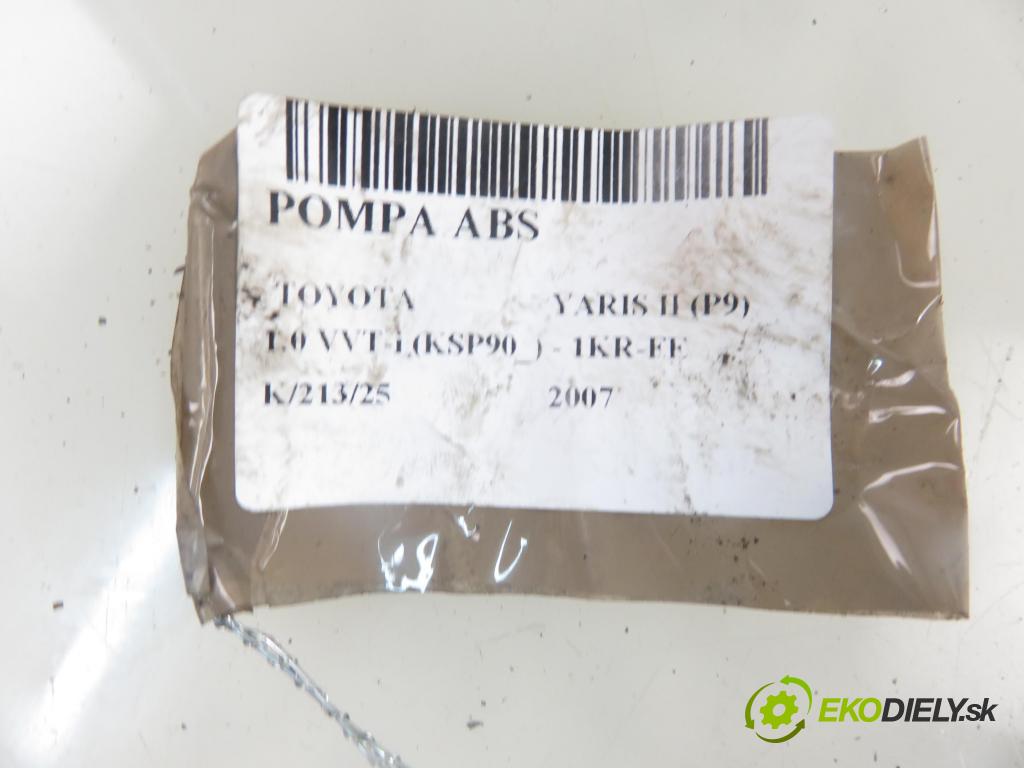 TOYOTA YARIS (_P9_) HB 2007 51,00 1.0 VVT-i (KSP90_) - 1KR-FE 998,00 Pumpa ABS 895410D040 ; 06210907463 (Pumpy ABS)