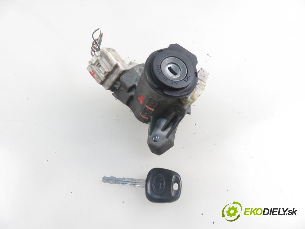 TOYOTA YARIS (_P9_) HB 2007 51,00 1.0 VVT-i (KSP90_) - 1KR-FE 998,00 spinačka N0502241 (Spínacie skrinky a kľúče)