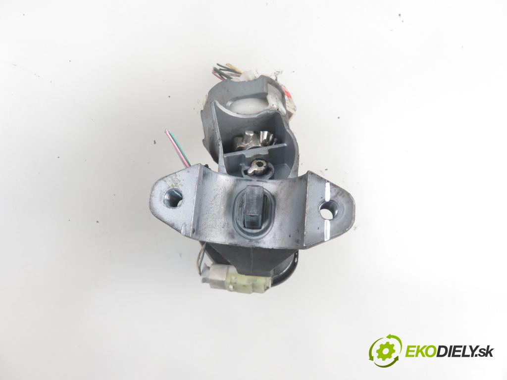 TOYOTA YARIS (_P9_) HB 2007 51,00 1.0 VVT-i (KSP90_) - 1KR-FE 998,00 spinačka N0502241 (Spínacie skrinky a kľúče)