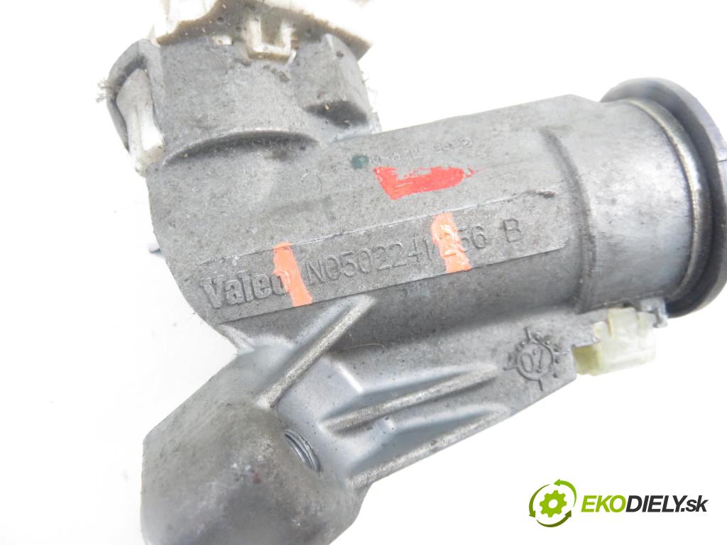 TOYOTA YARIS (_P9_) HB 2007 51,00 1.0 VVT-i (KSP90_) - 1KR-FE 998,00 spinačka N0502241 (Spínacie skrinky a kľúče)