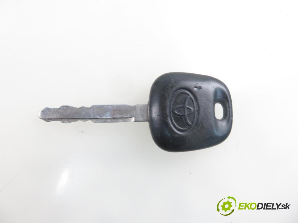 TOYOTA YARIS (_P9_) HB 2007 51,00 1.0 VVT-i (KSP90_) - 1KR-FE 998,00 spinačka N0502241 (Spínacie skrinky a kľúče)