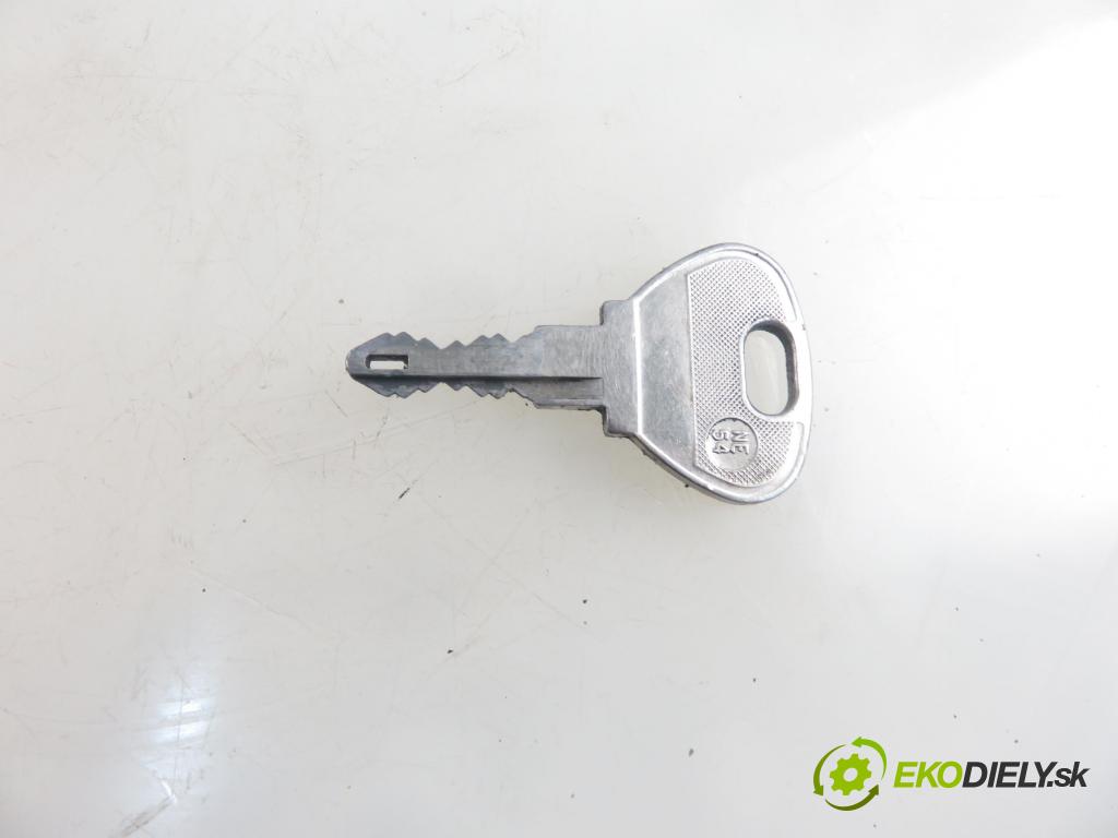 PEUGEOT 405 I (15B) SEDAN 1990 47,00 1.4 - K5A (TU3) 1360,00 spinačka (Spínacie skrinky a kľúče)