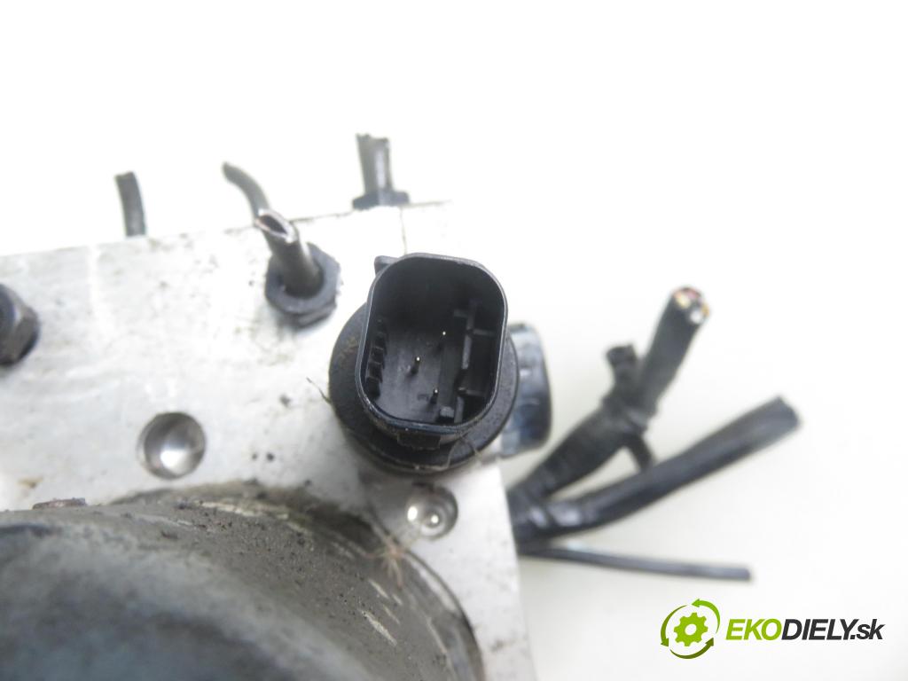 SMART FORTWO Coupe (450) HB 2004 37,00 0.7 (450.330) 50 - M 160.920 698,00 Pumpa ABS 0012793V002 ; 0265950077 ; 0265225185 (Pumpy ABS)