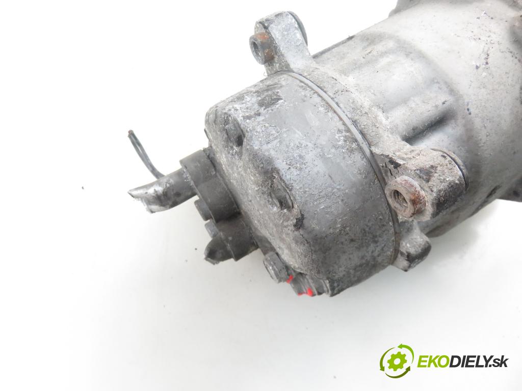 VW GOLF IV (1J1) HB 1998 74,00 1.6 - AKL 1595,00 KOMPRESOR: klimatizácie 1J0820803A (Kompresory klimatizácie)