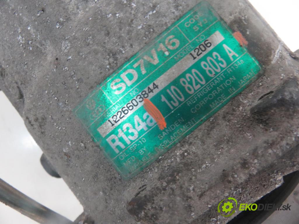 VW GOLF IV (1J1) HB 1998 74,00 1.6 - AKL 1595,00 KOMPRESOR: klimatizácie 1J0820803A (Kompresory klimatizácie)