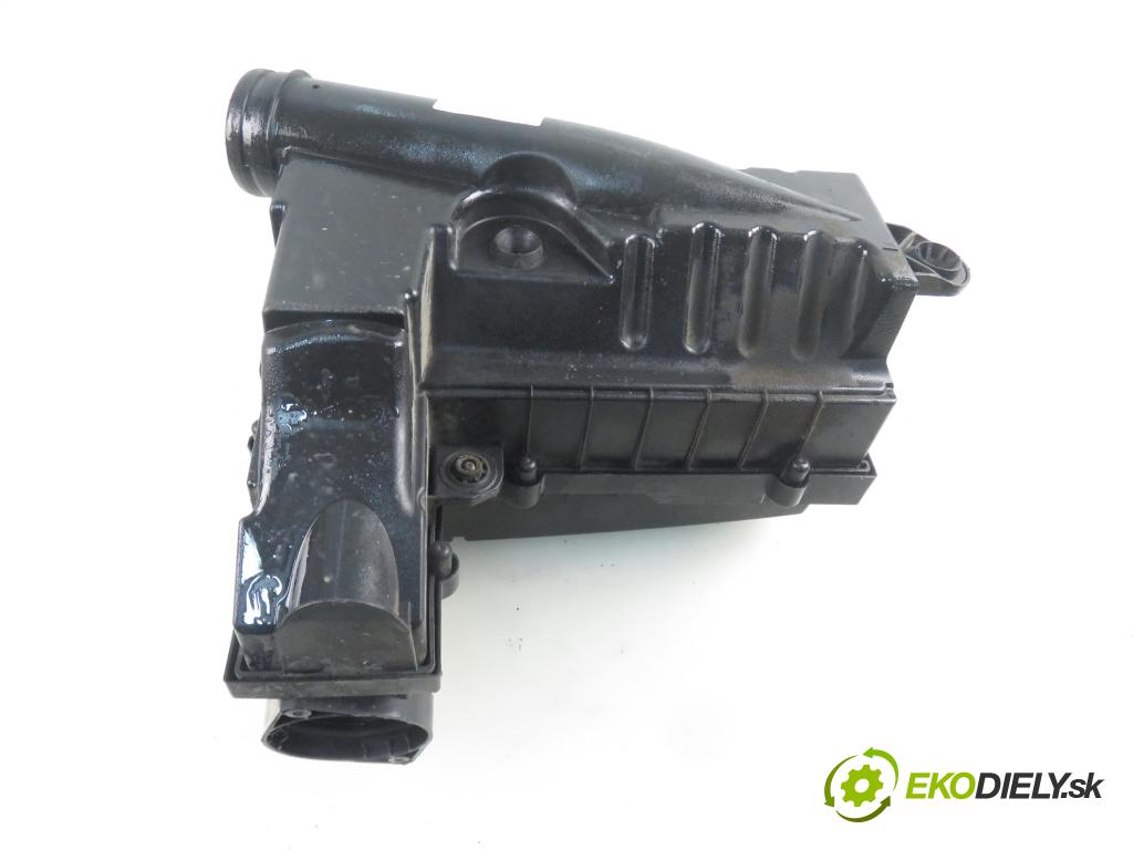 VW GOLF V (1K1) HB 2003 77,00 1.9 TDI - BXE 1896,00 Obal filtra vzduchu 1K0129607R ; 1K0129620F (Obaly filtrov vzduchu)