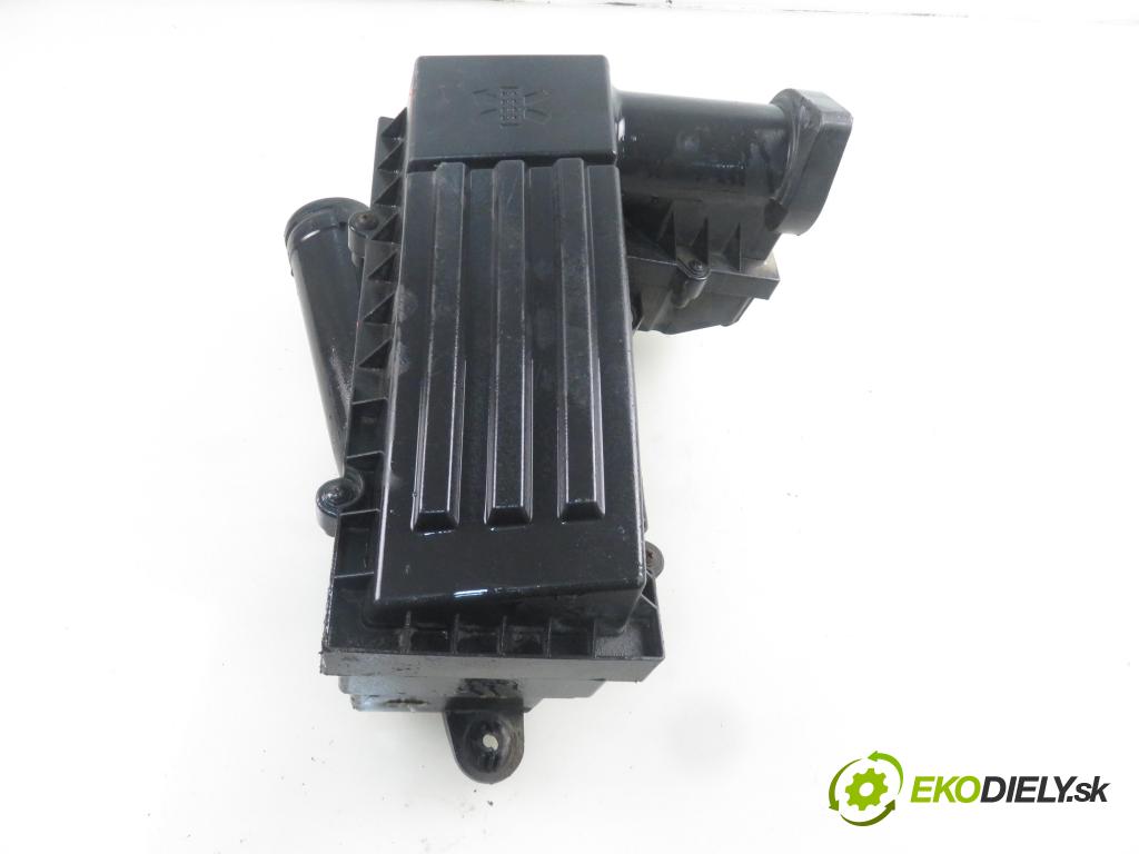 VW GOLF V (1K1) HB 2003 77,00 1.9 TDI - BXE 1896,00 Obal filtra vzduchu 1K0129607R ; 1K0129620F (Obaly filtrov vzduchu)