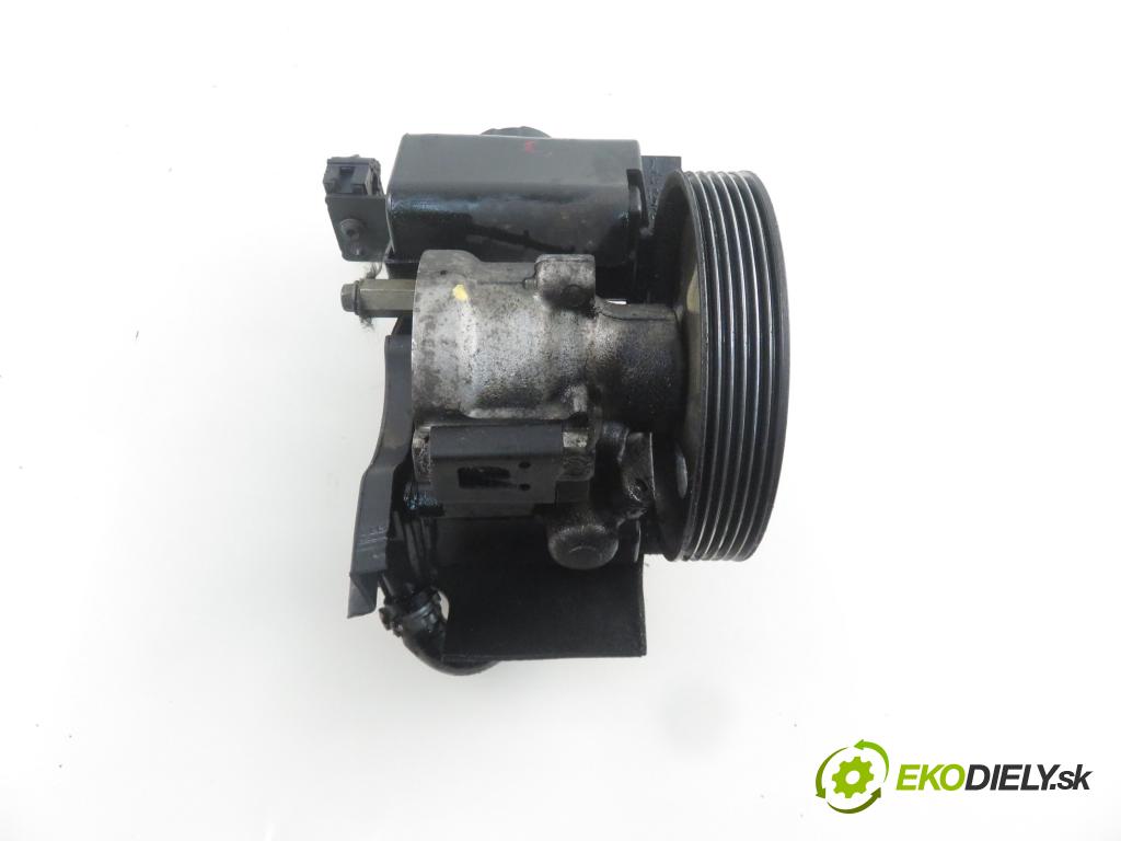 PEUGEOT 206 liftback (2A/C) HB 2002 55,00 1.4 75 - KFW 1360,00 Pumpa servočerpadlo 9636868880 ; 26079836QN (Servočerpadlá, pumpy riadenia)