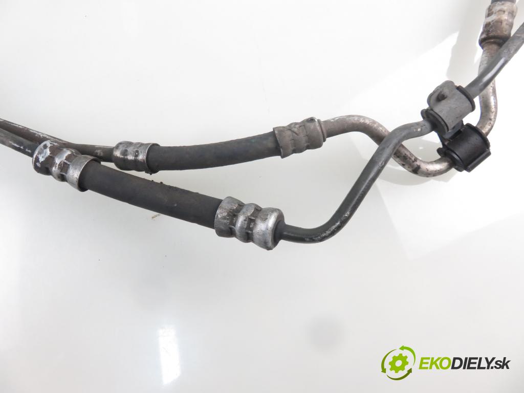 CITROEN C4 II (B7) HB 2011 88,00 1.6 VTi 120 - 5FS (EP6C) 1598,00 rúrka / Rúra servočerpadlo 9675306580
