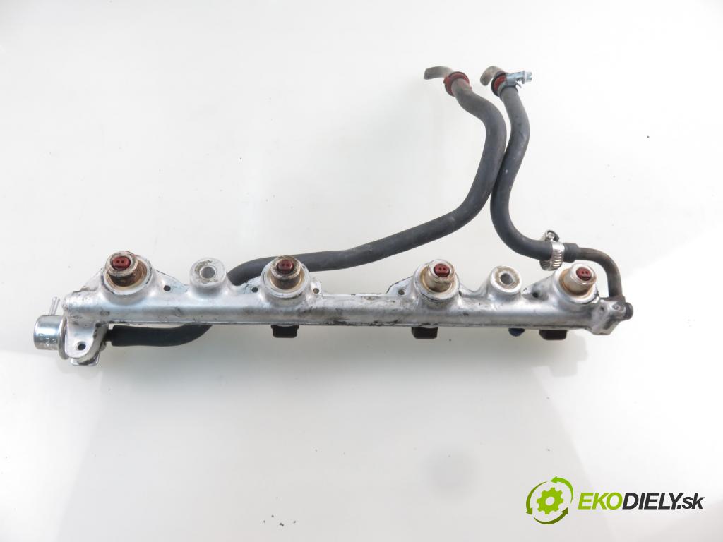 FORD TRANSIT TOURNEO Autobus (FC_ _) BUS 2004 107,00 2.3 - E5FA 2295,00 Lišta vstrekovacia 95XF9D280AB (Vstrekovacie lišty)