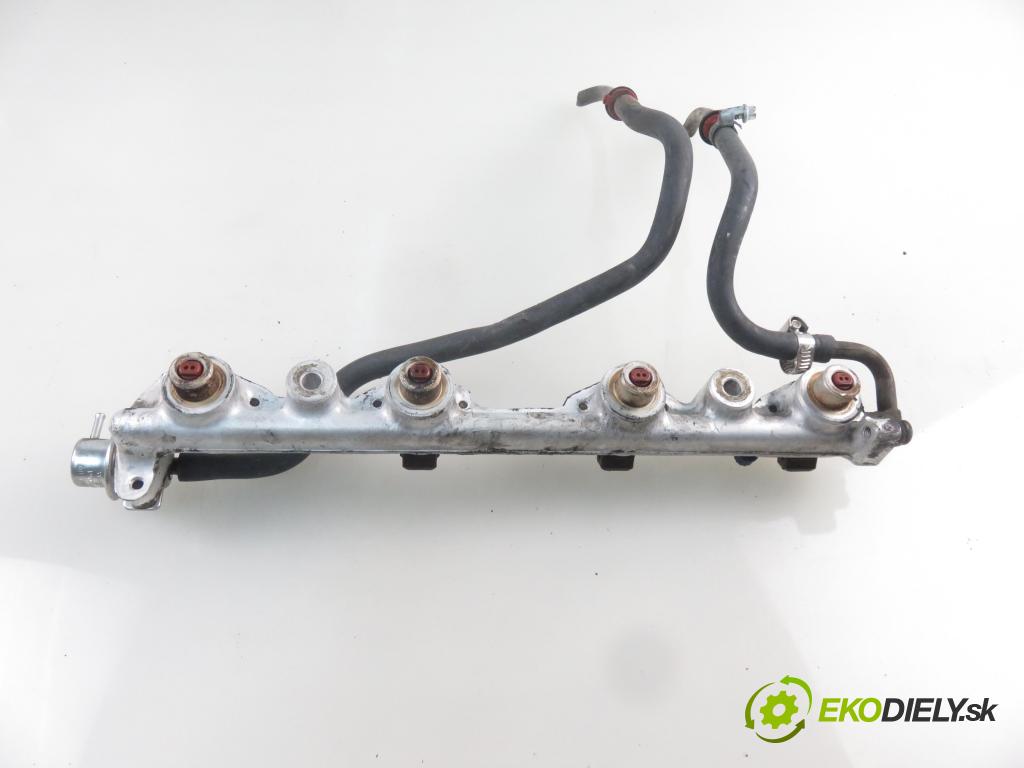 FORD TRANSIT TOURNEO Autobus (FC_ _) BUS 2004 107,00 2.3 - E5FA 2295,00 Lišta vstrekovacia 95XF9D280AB (Vstrekovacie lišty)