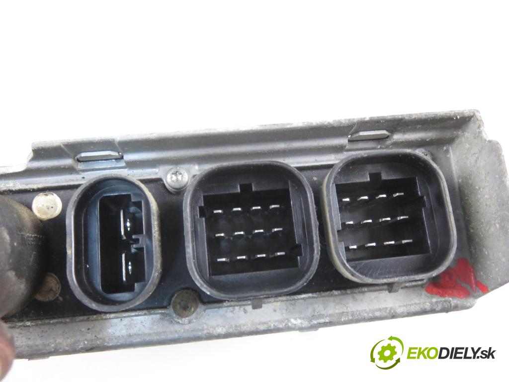 RENAULT MASTER II Autobus (JD) BUS 2000 59,00 2.5 D - S8U 770 2499,00 Riadiaca jednotka Motor 7700311739 ; 7700311655