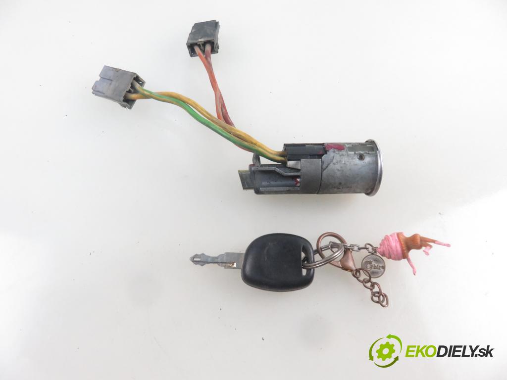 RENAULT MASTER II Autobus (JD) BUS 2000 59,00 2.5 D - S8U 770 2499,00 spinačka  (Spínacie skrinky a kľúče)