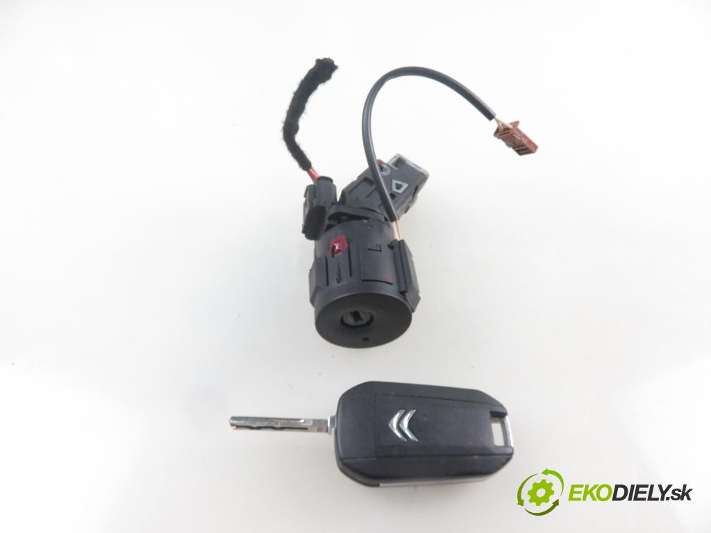 CITROEN C4 CACTUS CROSSOVER 2018 81,00 1.2 THP 110 - HNZ (EB2DT) 1199,00 spinačka 36454600 ; 9663123380 (Spínacie skrinky a kľúče)